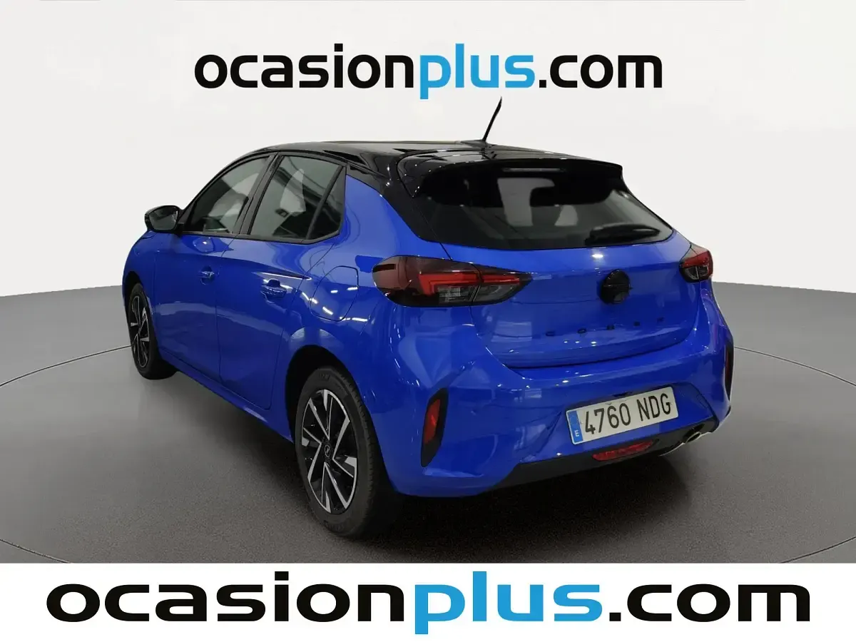 Usado Opel Corsa 100 CV (73 kW) 2025 Azul Utilitario