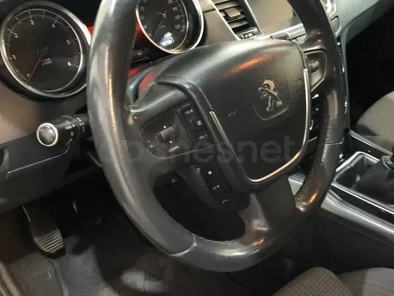 Usado Peugeot 508 SW Active 140 CV (102 kW) 2011 Beige Familiar
