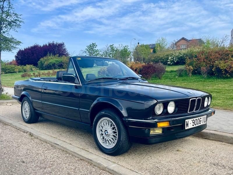 Usado BMW 320 150 CV (110 kW) 1989 Negro Descapotable