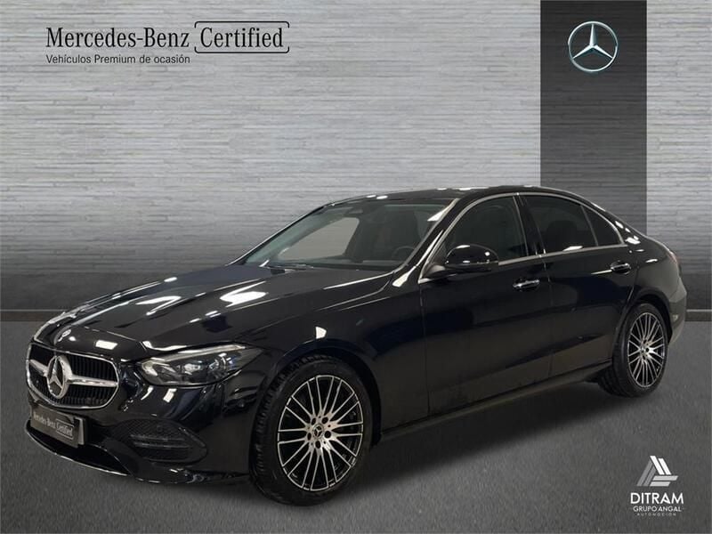 Negro obsidiana Usado 2024 Mercedes C220 Avantgarde Berlina | 42.800 € (Buen precio) - Imagen 1/4
