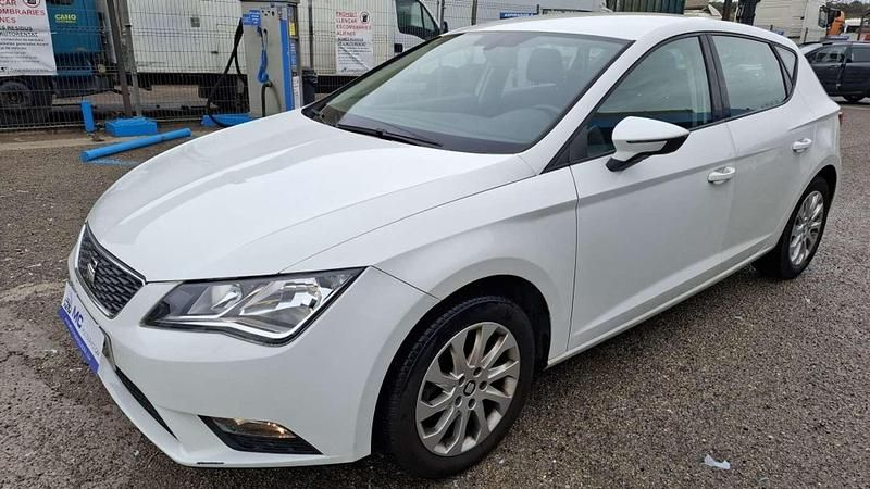 Blanco Usado 2016 Seat Leon Reference Utilitario | 8995 € (Buen precio) - Imagen 1/4