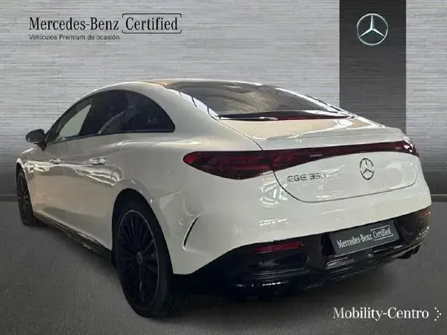 Usado Mercedes EQE350 214 kW (292 CV) 2023 Blanco polar Berlina