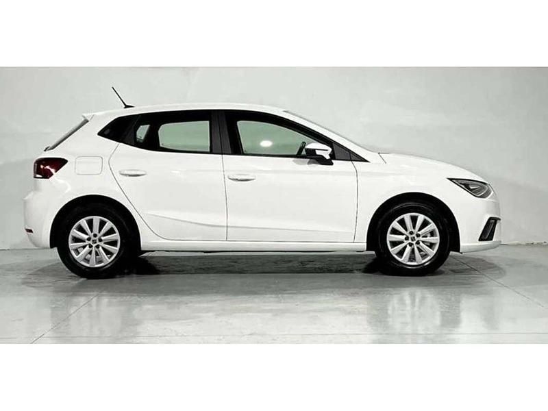 Usado Seat Ibiza Style 80 CV (58 kW) 2024 Blanco Utilitario