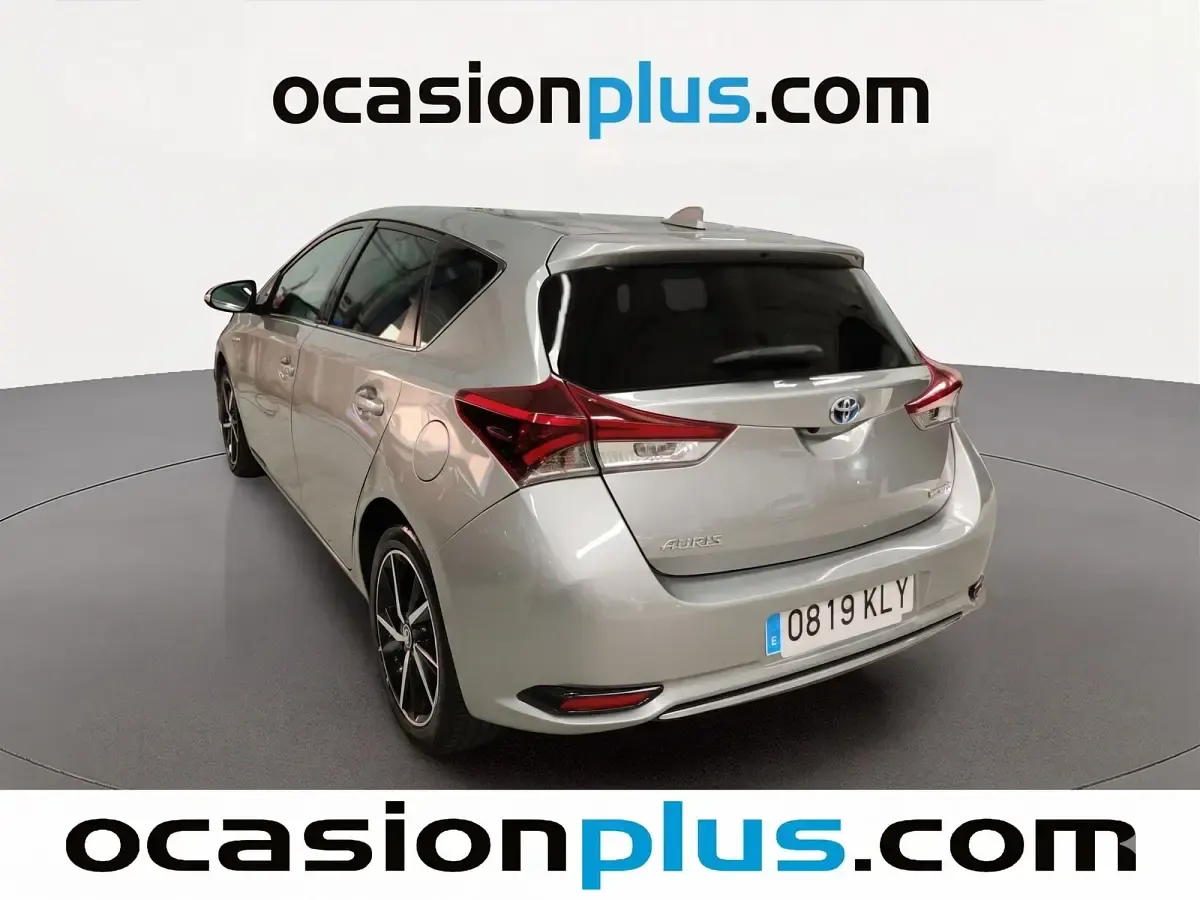 Usado Toyota Auris Hybrid 136 CV (100 kW) 2018