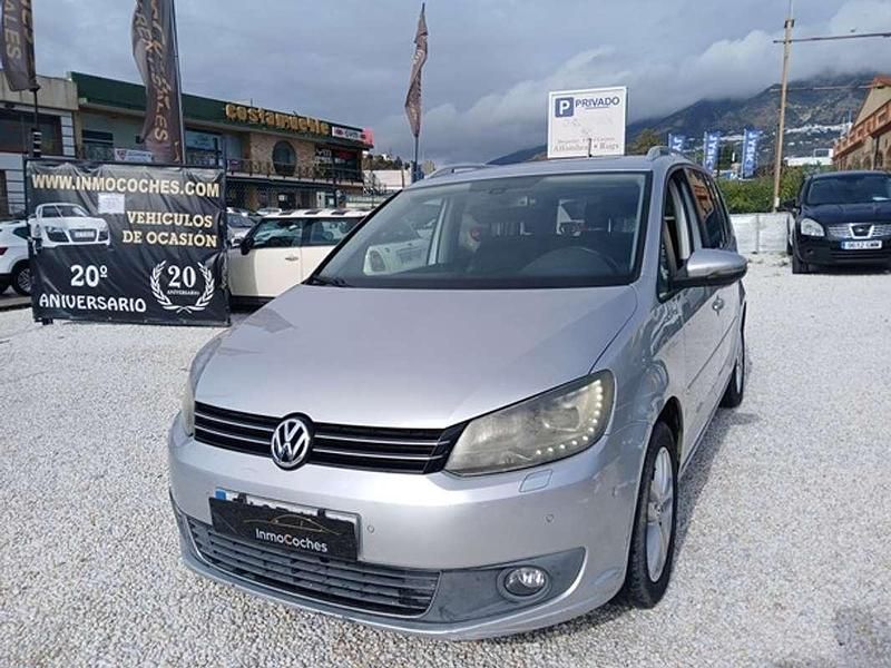Gris Usado 2011 VW Touran Advance Monovolumen | 9999 € (Precio justo) - Imagen 1/4
