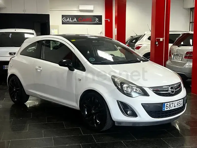 Usado Opel Corsa Color Edition 100 CV (73 kW) 2013 Blanco Utilitario