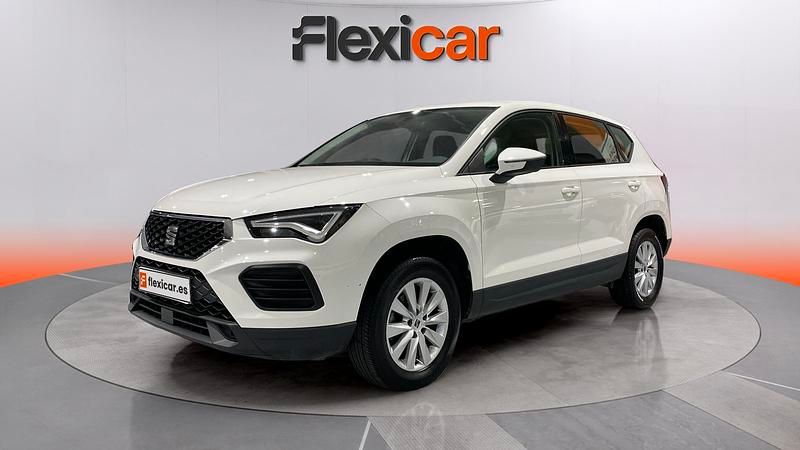 Begagnad Seat Ateca Reference 110 HK (80 kW) 2023 Vit SUV