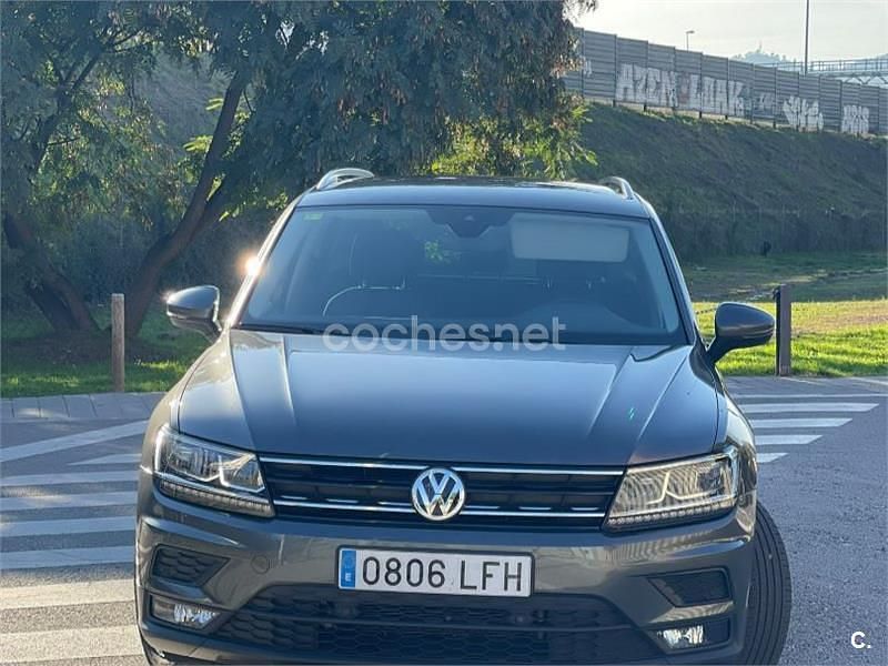 Usado VW Tiguan Advance 150 CV (110 kW) 2020 Gris / plata SUV