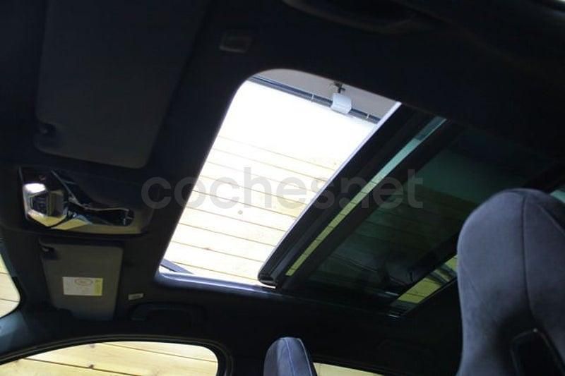 Usado BMW 118 Comfort Edition 150 CV (110 kW) 2022 Negro Utilitario