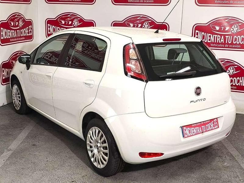 Usado Fiat Punto Easy 75 CV (55 kW) 2013 Blanco Utilitario
