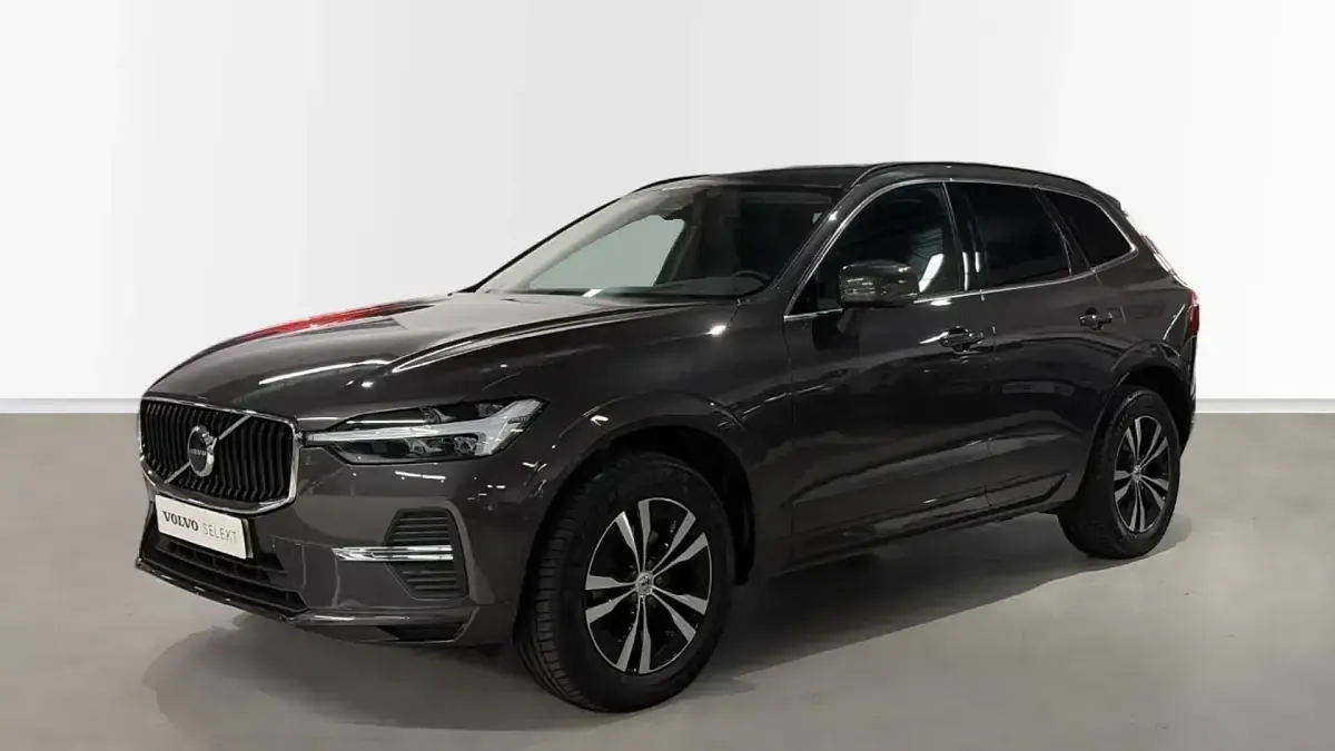 Käytetty Volvo XC60 Core 250 HP (183 kW) 2025 Katumaasturi