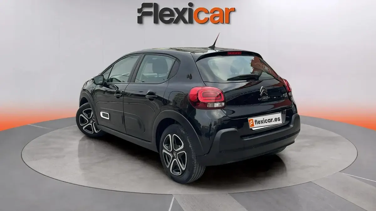 Usado Citroën C3 102 CV (75 kW) 2024 Negro Berlina