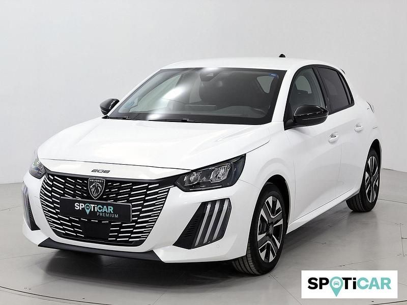 Usado Peugeot 208 Allure 101 CV (74 kW) 2025 Blanco Utilitario