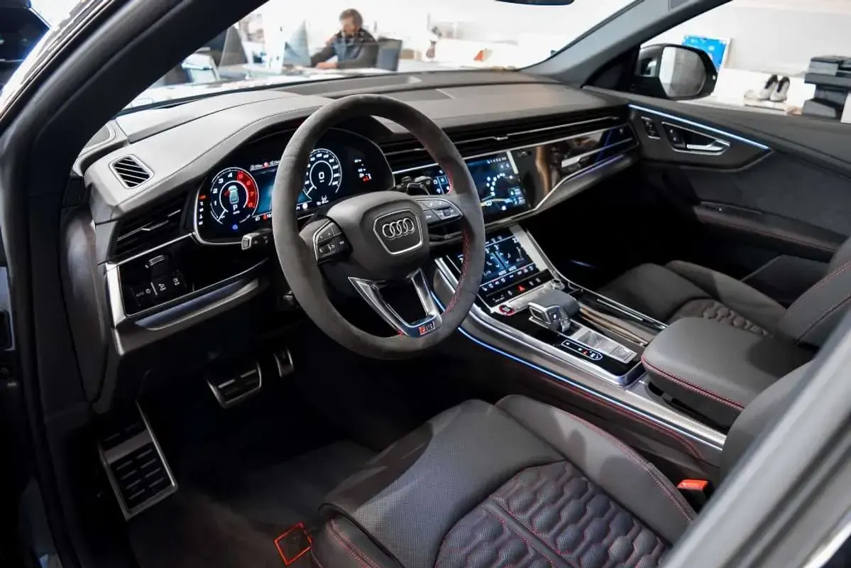 Nuevo Audi RS Q8 Performance 640 CV (470 kW) 2026 Gris SUV