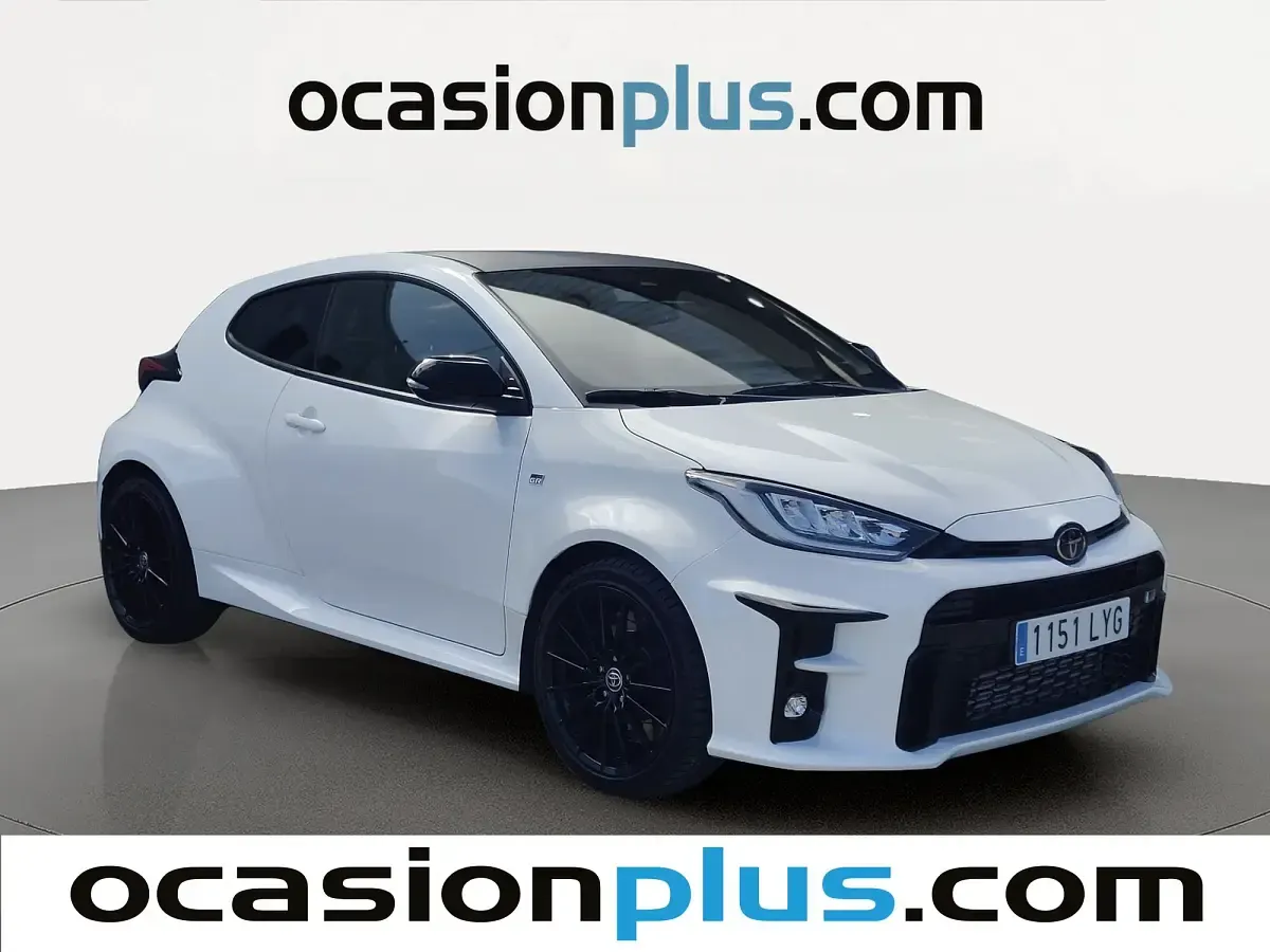 Usado Toyota Yaris 261 CV (191 kW) 2022 Blanco Utilitario