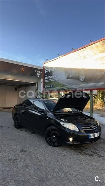 Negro Usado 2007 Toyota Corolla Luna Berlina | 6800 € - Imagen 1/4