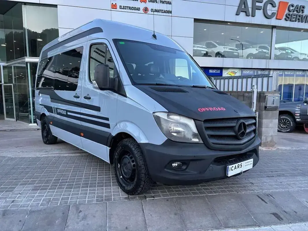 Usado Mercedes Sprinter 128 CV (94 kW) 2015 Verde Van