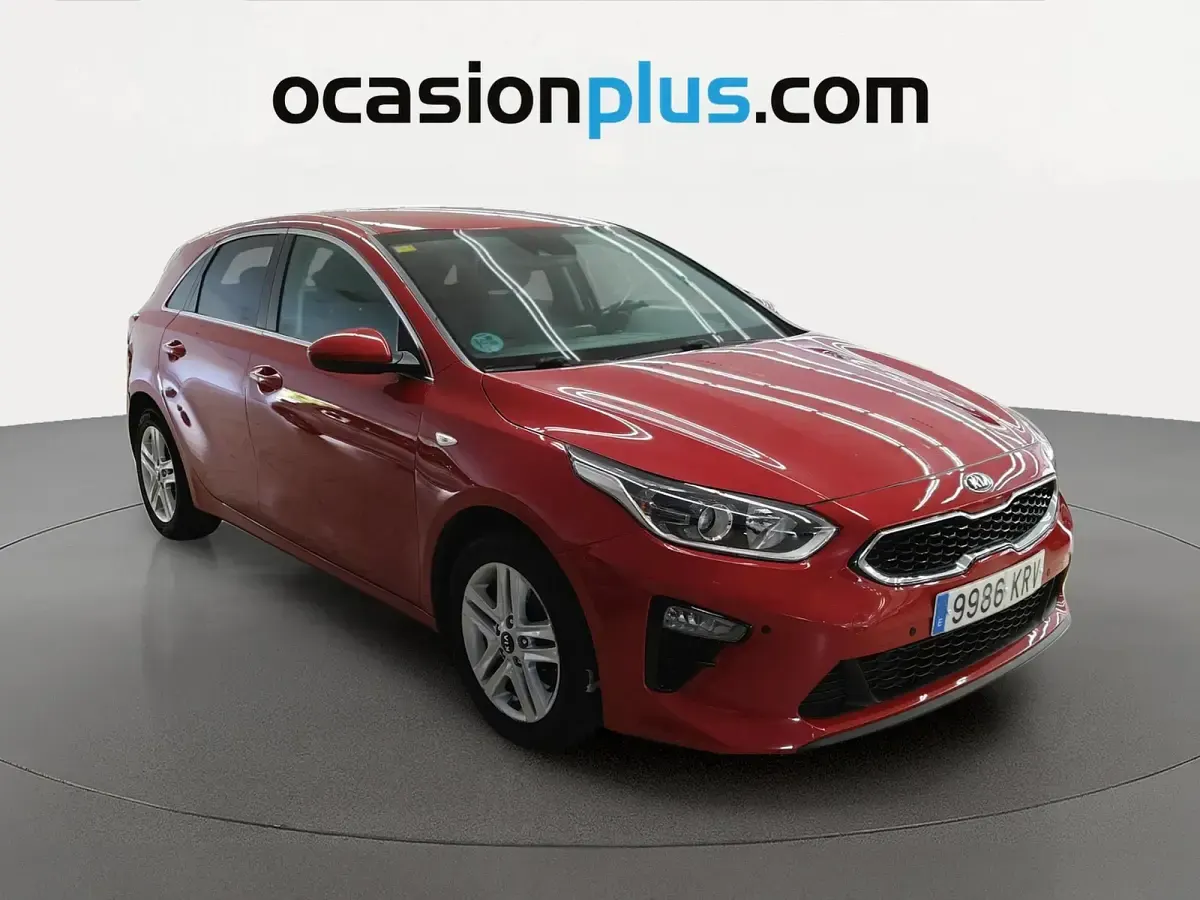 Usado Kia Ceed 116 CV (85 kW) 2018 Azul Utilitario