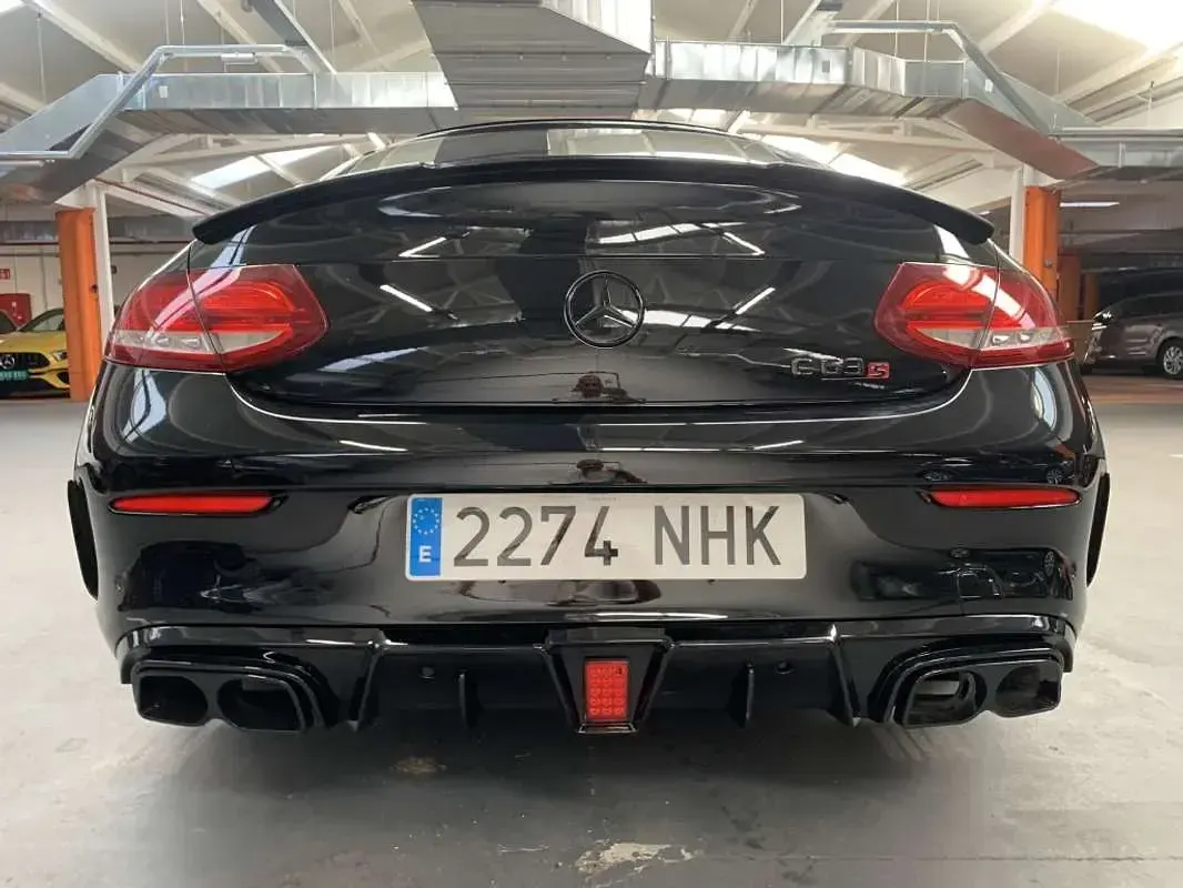 Usado Mercedes C250 204 CV (150 kW) 2016 Negro Coupe