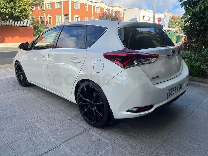 Brugt Toyota Auris Active 116 HK (85 kW) 2018 Hvid Sedan