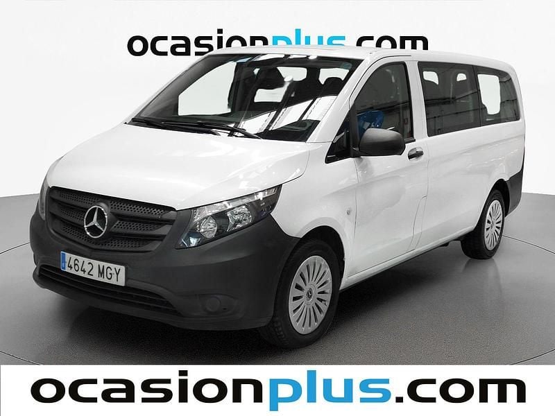 Begagnad Mercedes Vito 136 HK (100 kW) 2023 Van