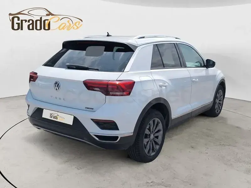 Usado VW T-Roc Sportline 150 CV (110 kW) 2017 Blanco SUV