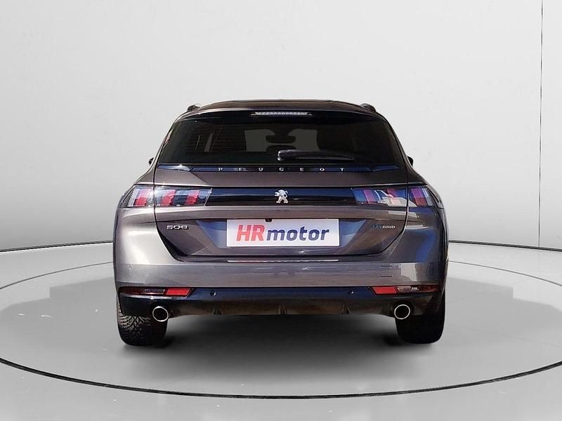 Usado Peugeot 508 Active 225 CV (165 kW) 2022 Violeta / lila Familiar