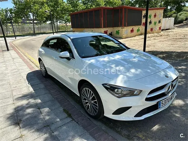 Usado Mercedes CLA250e Shooting Brake 218 CV (160 kW) 2023 Blanco Familiar