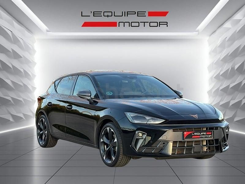 Usado Cupra Leon 150 CV (110 kW) 2024 Negro Berlina