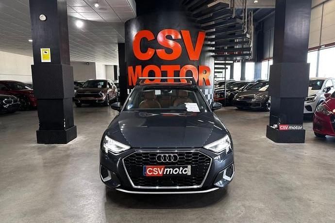 Usado Audi A3 Advanced Plus 204 CV (150 kW) 2021 Gris Berlina