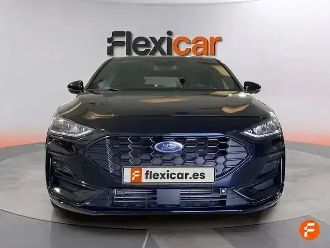 Usado Ford Focus Active 155 CV (114 kW) 2023 Negro Berlina