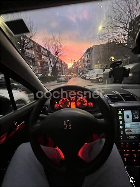 Usado Peugeot 407 Sport 140 CV (102 kW) 2009 Negro Berlina