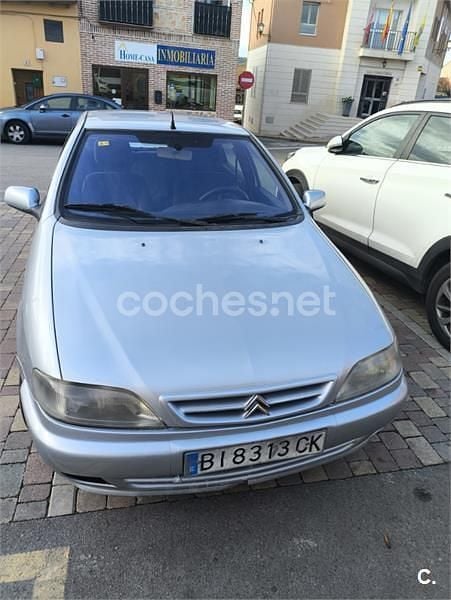 Usado Citroën Xsara Seduction 90 CV (66 kW) 1998 Gris / plata Berlina