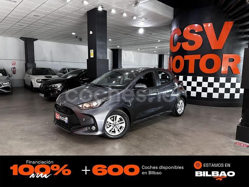 Gris / plata Usado 2023 Mazda 2 Center-Line Berlina | 17.450 € (Precio justo) - Imagen 1/4