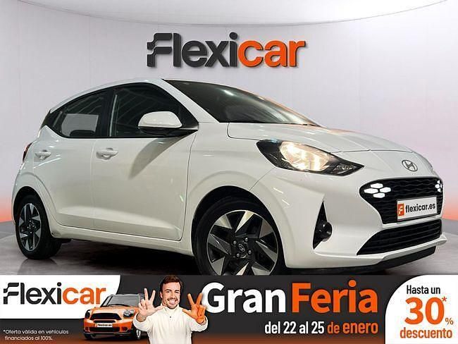 Blanco Usado 2023 Hyundai i10 Utilitario | 13.790 € (Caro) - Imagen 1/4