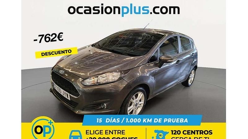 Usado Ford Fiesta Trend 82 CV (60 kW) 2017 Negro Utilitario
