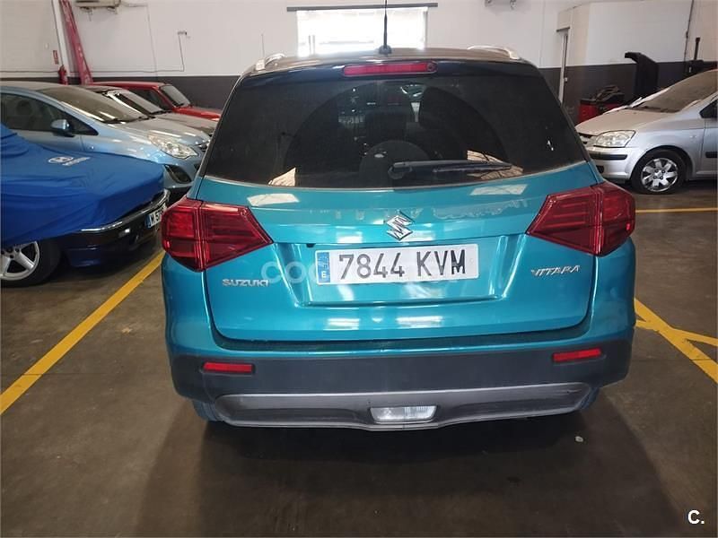 Usado Suzuki Vitara 111 CV (81 kW) 2019 Azul SUV