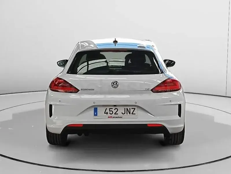 Usado VW Scirocco R-line 125 CV (91 kW) 2016 Blanco Coupe