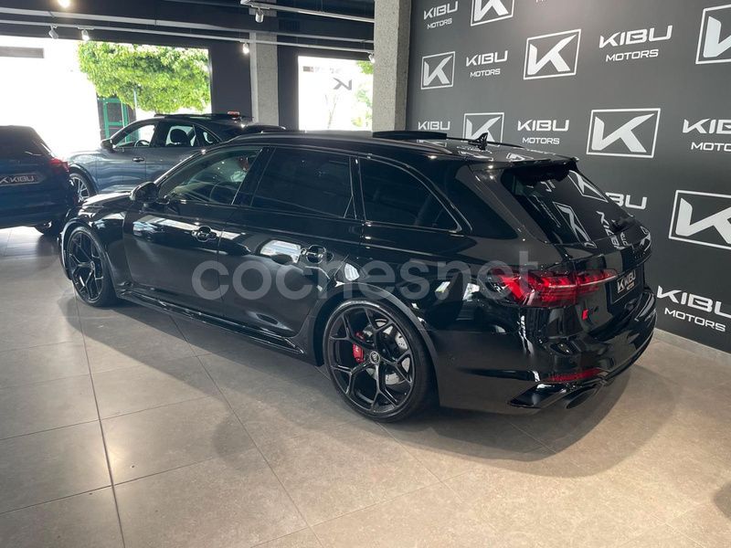 Usado Audi RS4 Competition 450 CV (330 kW) 2024 Negro Familiar