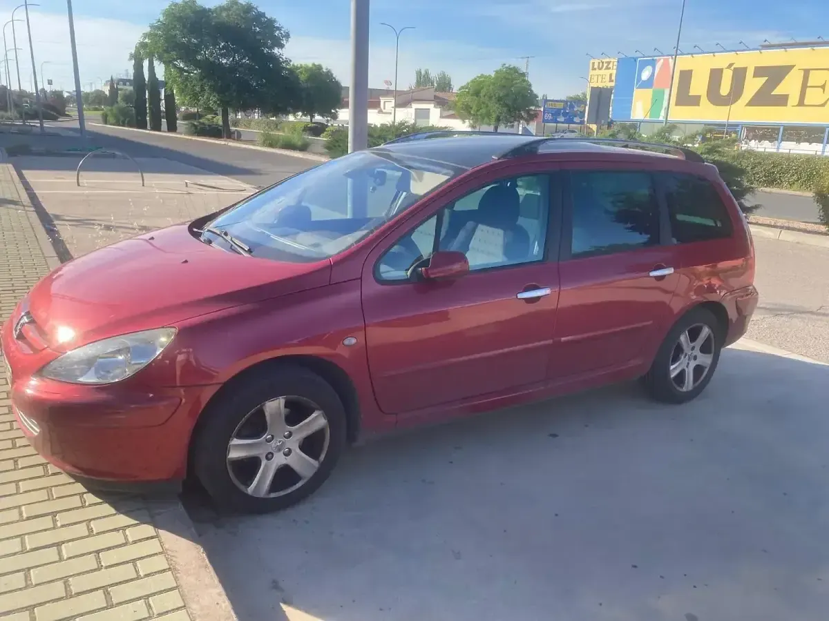 Usado Peugeot 307 138 CV (101 kW) 2004 Familiar