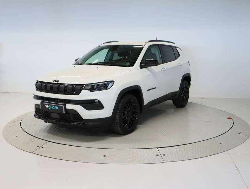 Blanco Usado 2022 Jeep Compass Night Eagle SUV | 34.495 € - Imagen 1/4