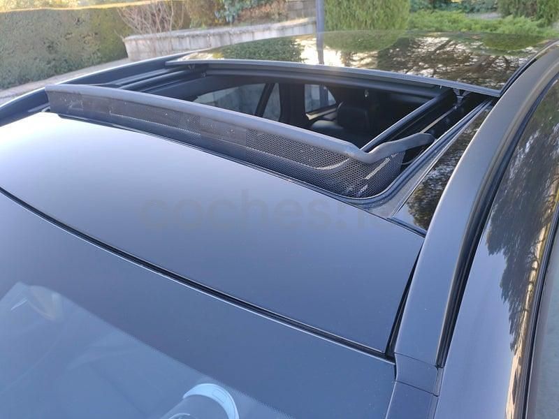 Usado Mercedes GLC300e 333 CV (244 kW) 2022 Negro SUV