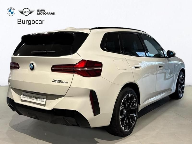 Usado BMW X3 Comfort Edition 197 CV (144 kW) 2024 Alpine white (sólido) SUV