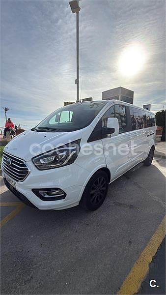 Usado Ford Tourneo Titanium 185 CV (136 kW) 2021 Blanco Monovolumen