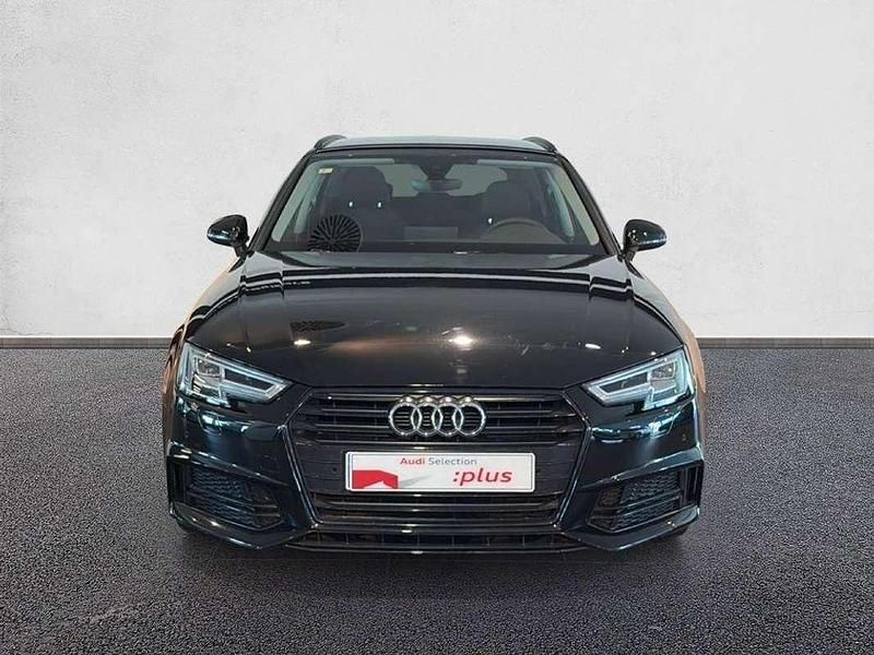 Usado Audi A4 150 CV (110 kW) 2018 Negro Familiar