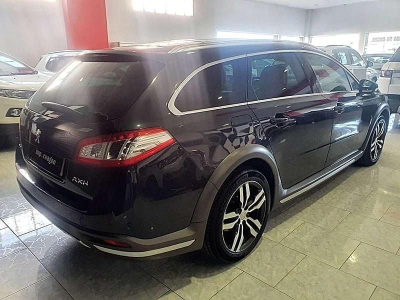 Usado Peugeot 508 181 CV (133 kW) 2017 Negro SUV