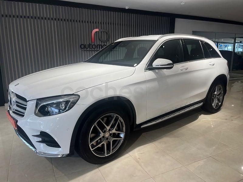 Usado Mercedes GLC220 AMG line 170 CV (125 kW) 2015 Blanco SUV