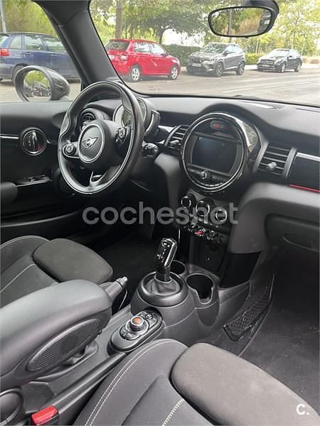 Usado Mini Cooper D 116 CV (85 kW) 2018 Negro Utilitario