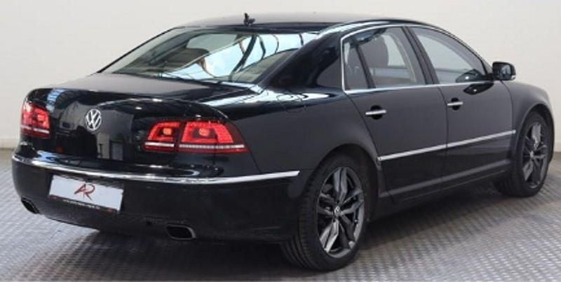 Usado VW Phaeton 2016 Negro metalizado Berlina