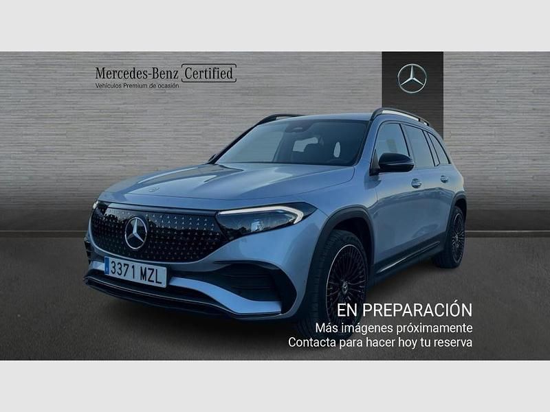 Usado Mercedes EQB300 167 kW (228 CV) 2025 Otro SUV